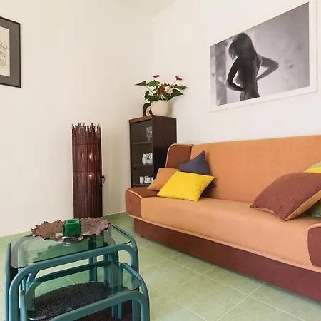 Apartment With Parking Space - 26927